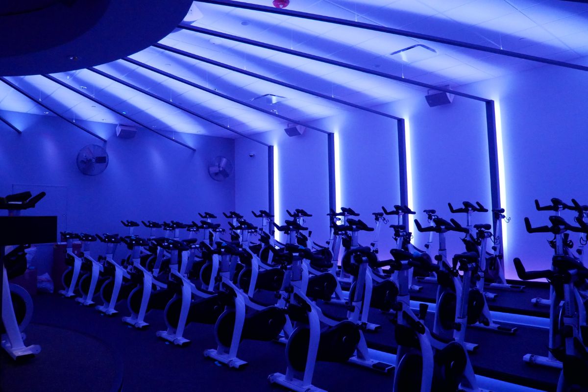 Benefits of Indoor Cycling for Fitness Studios and Member Retention ...